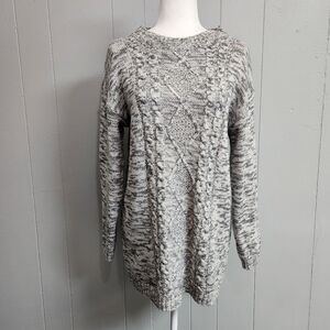 Effeci Cable Stitch Long Sleeve Sweatshirt